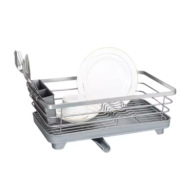 Organisation de la cuisine avec plateau d'égout et support d'ustensiles
