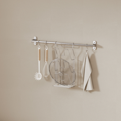 Installation de type mural pour porte-couverts de pot de cuisine