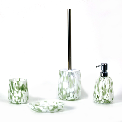 Exemplaires négociables d'accessoires de salle de bain